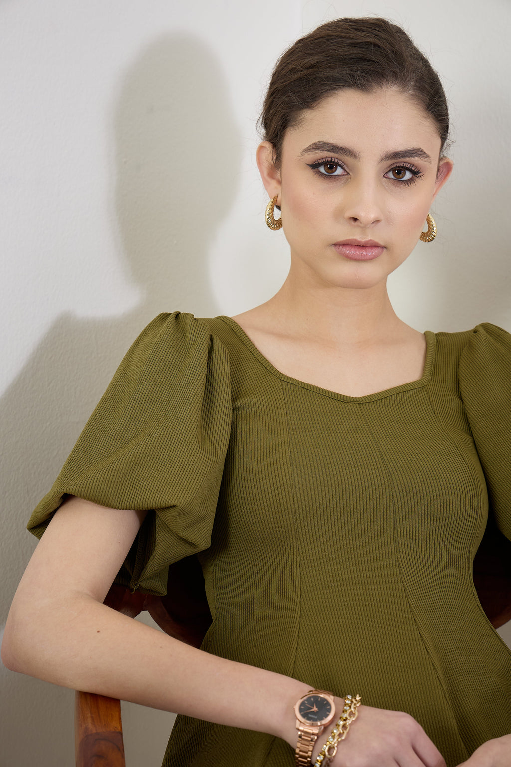 Stretchable Puff Sleeves Peplum Top