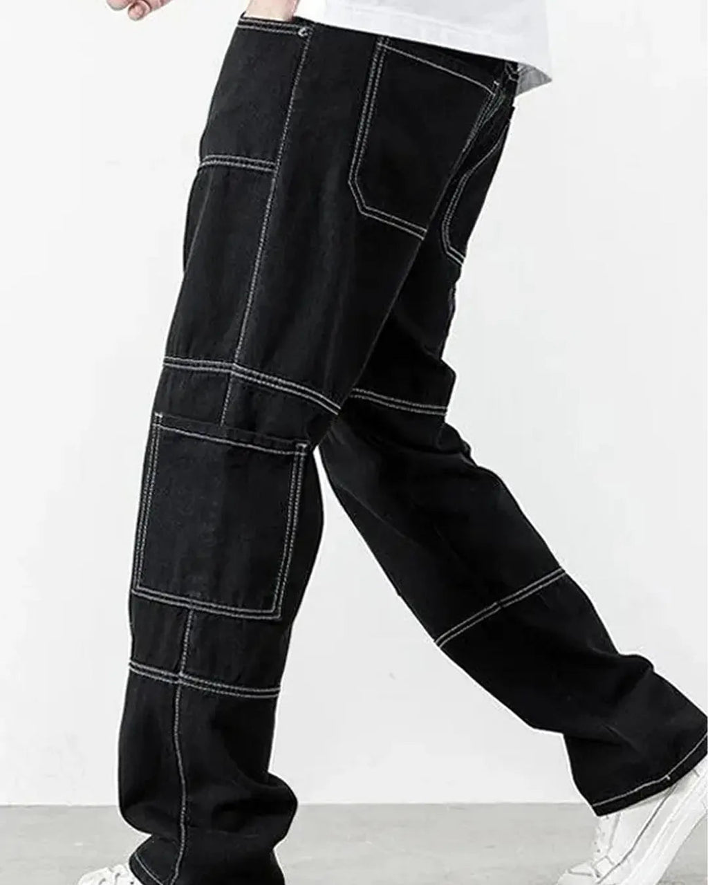 Men Contrast Stich Multiple Pockets Baggy Cargo In Black