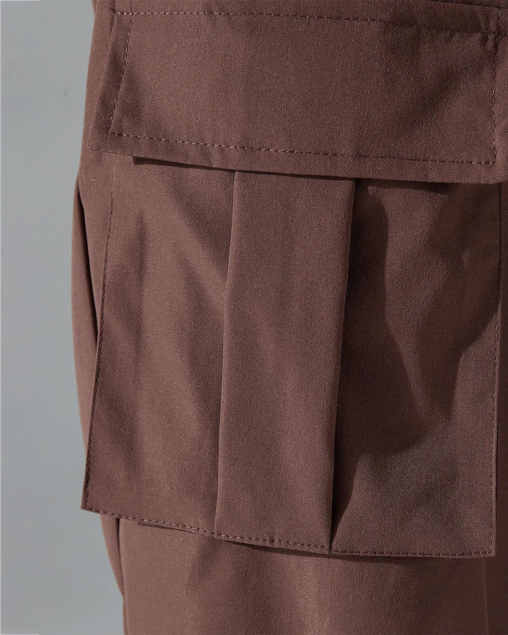 Men Flap Pocket Drawstring Waist Cargo Pants