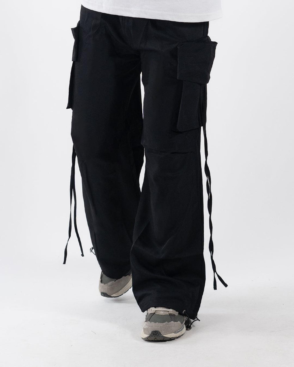 Men Drawstring Waist Plain Straight Leg Black Cargo Pants