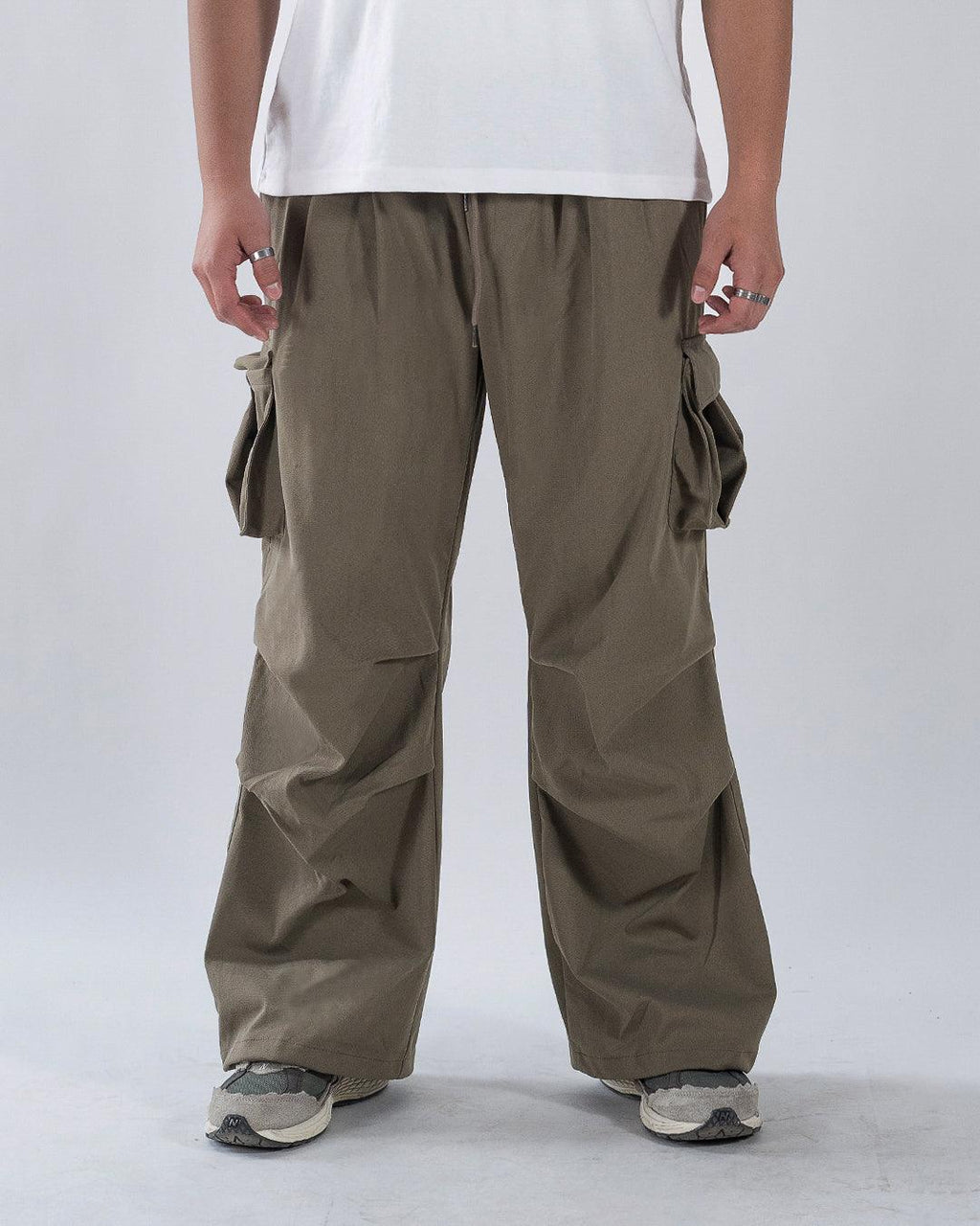 Men Off Duty Detail Flap Pocket Cargo Pant