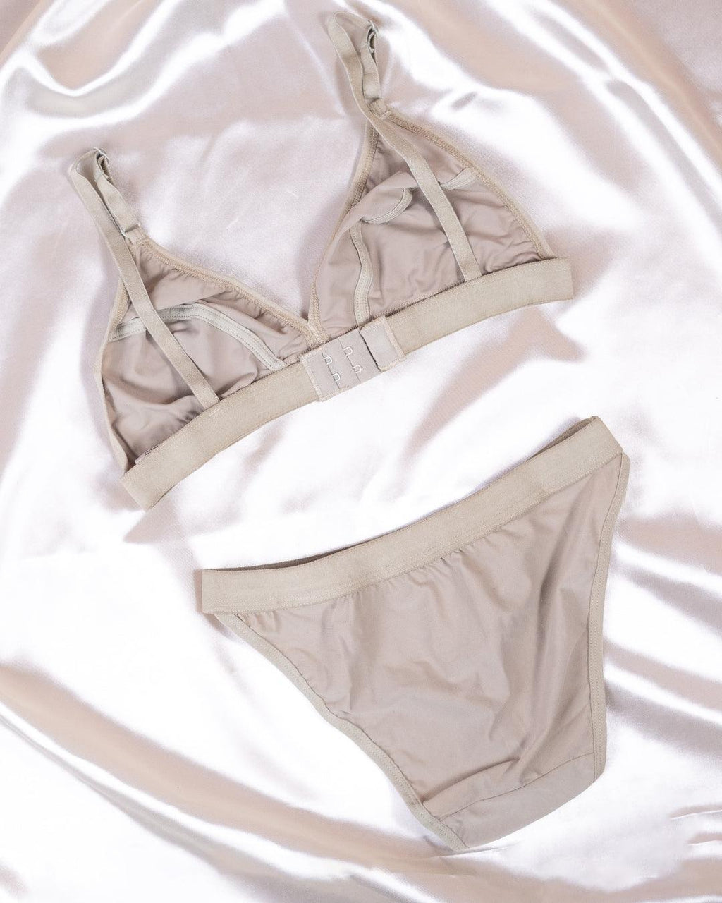 Set : Seamless Bra & Panty