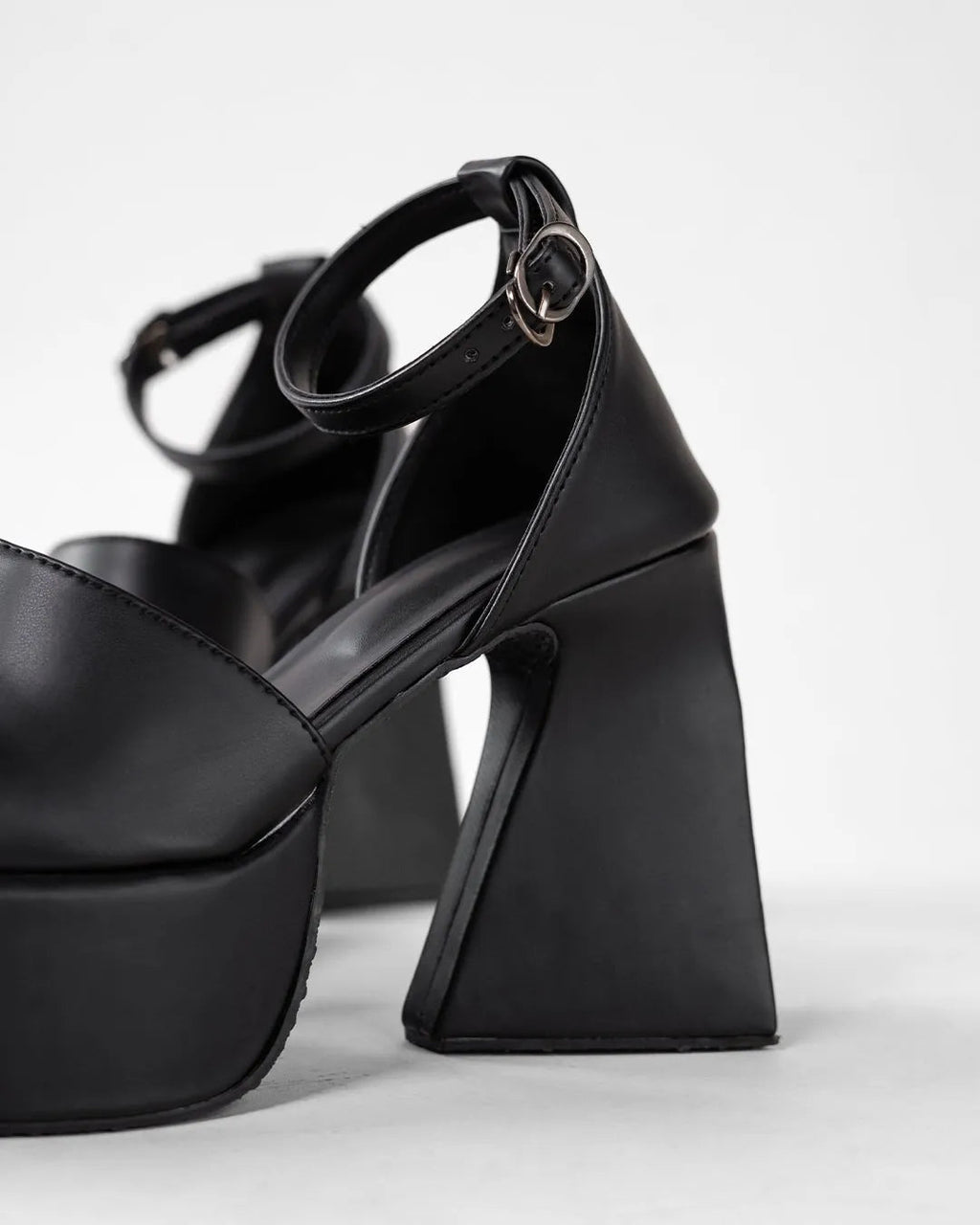 Retro Style Black Ankle Strap Platform