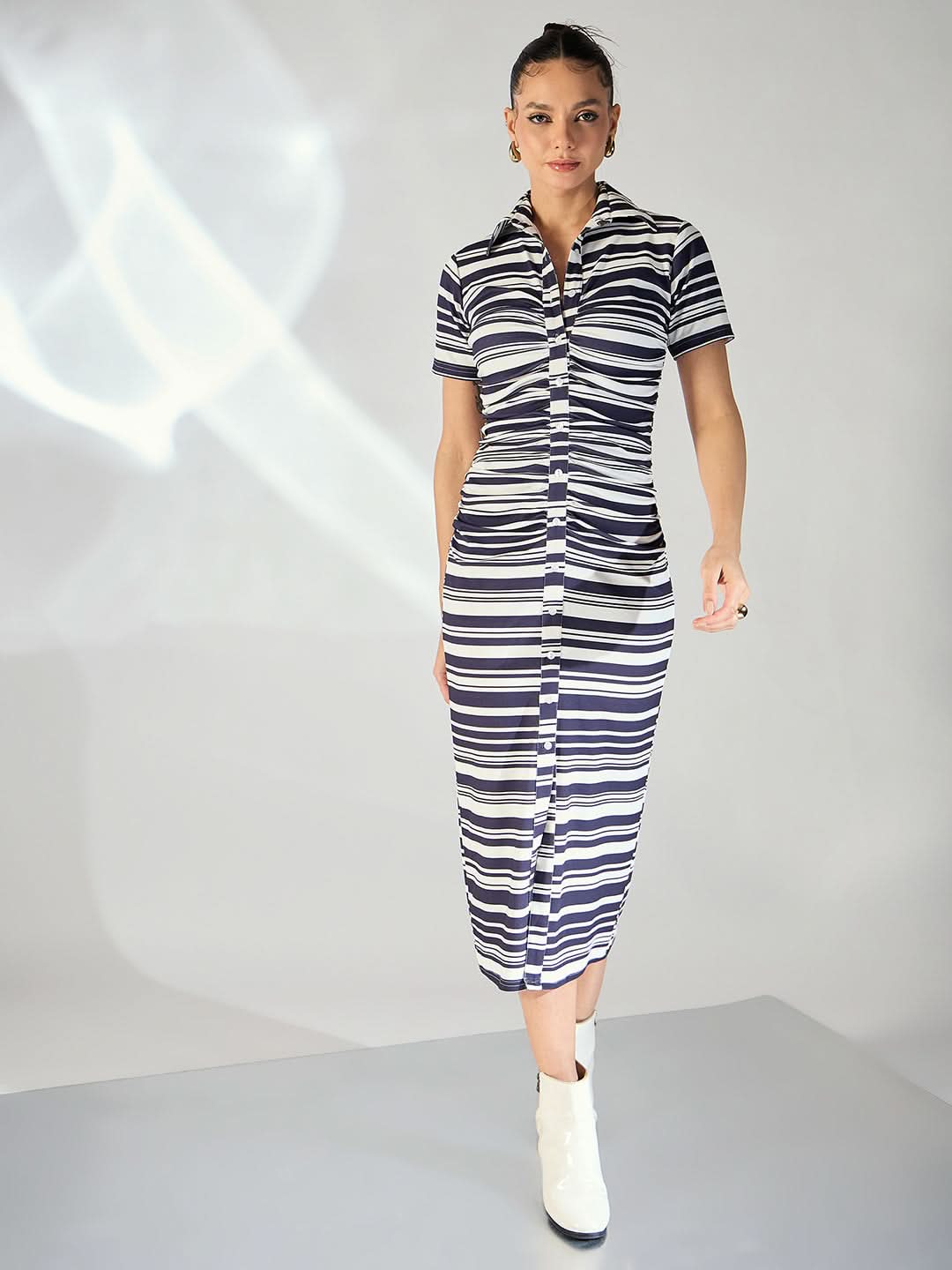 Stretchable Gathered Buttoned Down Midi Dress