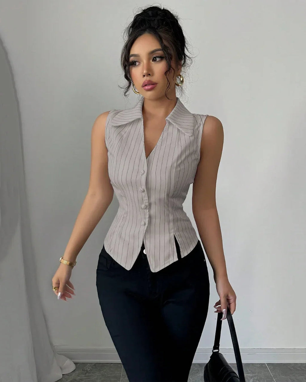 Collared V-Neck Slim Fit Straight Hem Pinstripe Sleeveless Top
