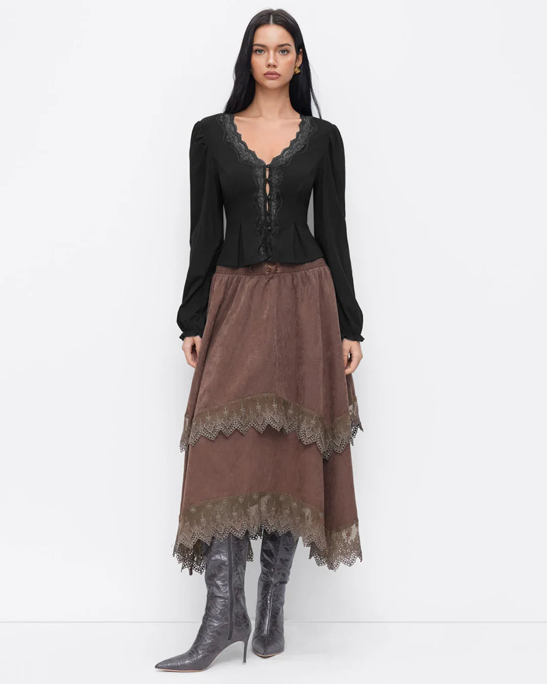 V-neck Long Sleeve Lace Trim Top in Black