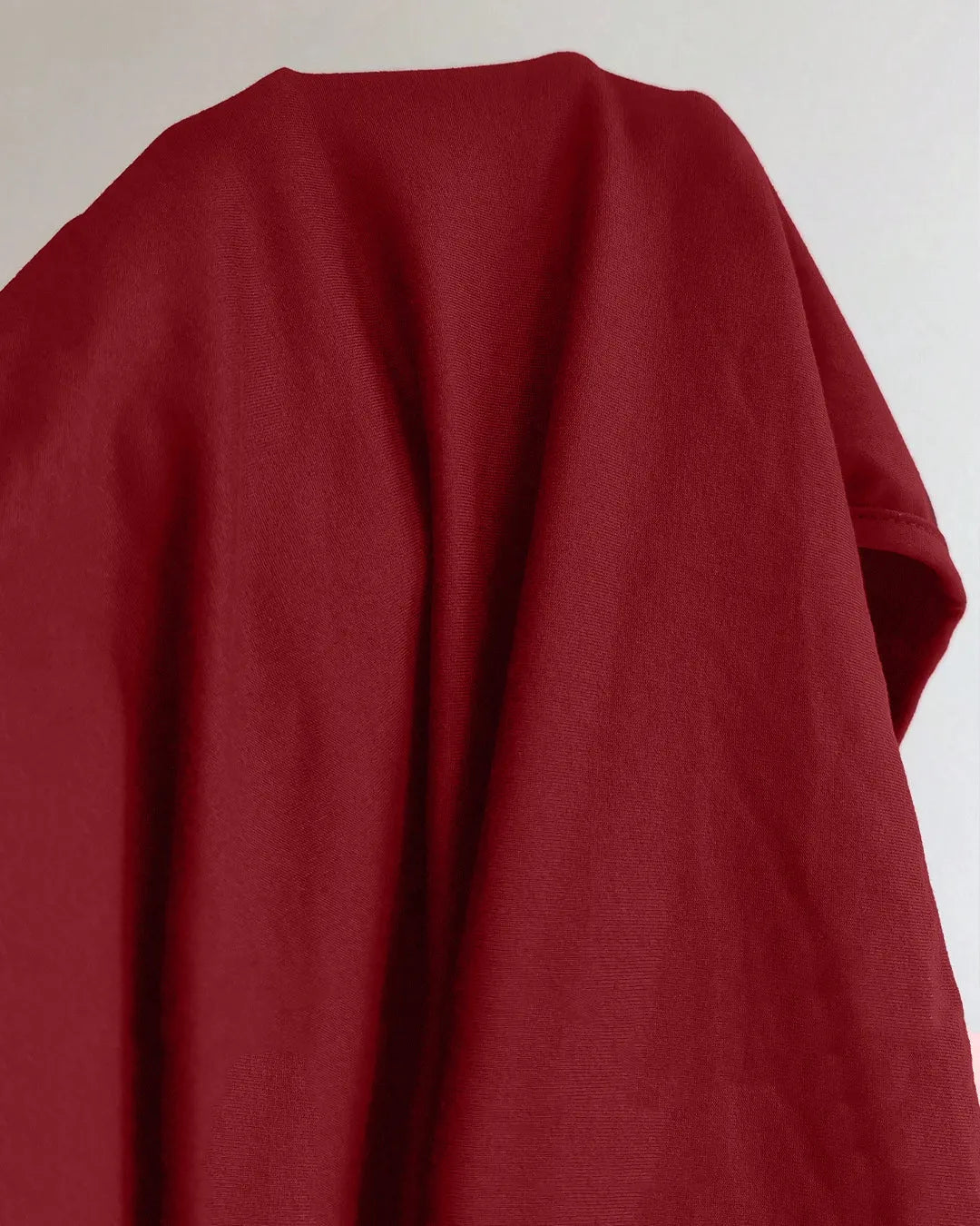 Scoop Neck Slim Fit Solid Full Sleeve Top in Red