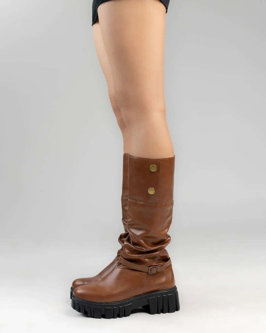 Chunky Fit Round Toe Buckle Knee High Boots in Brown