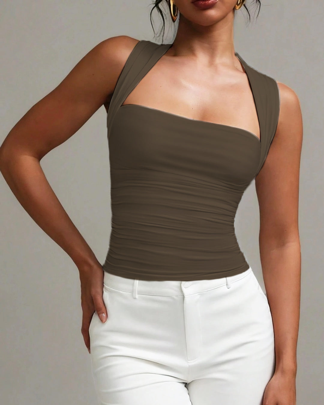 Square Neck Slim-Fit Straight Hem Solid Sleeveless Tank Top in Brown