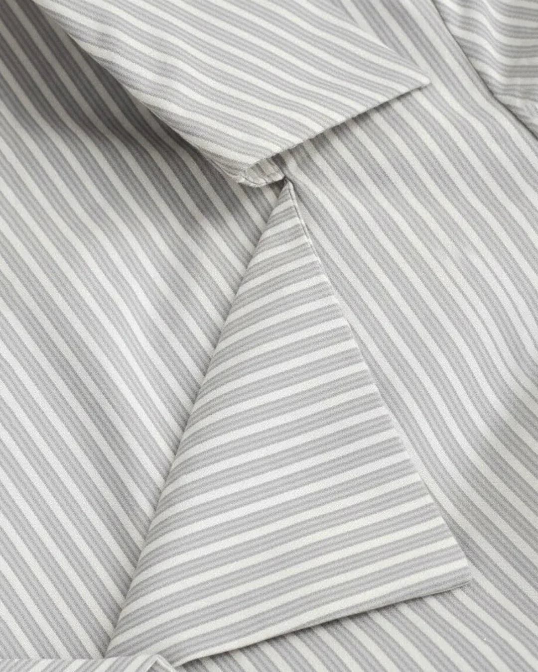 White Stripe Collar Long Sleeve Ruched Asymmetrical Hem Shirt
