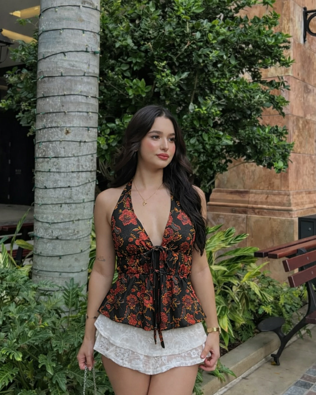Halter Neckline Floral Knotted Tank Top