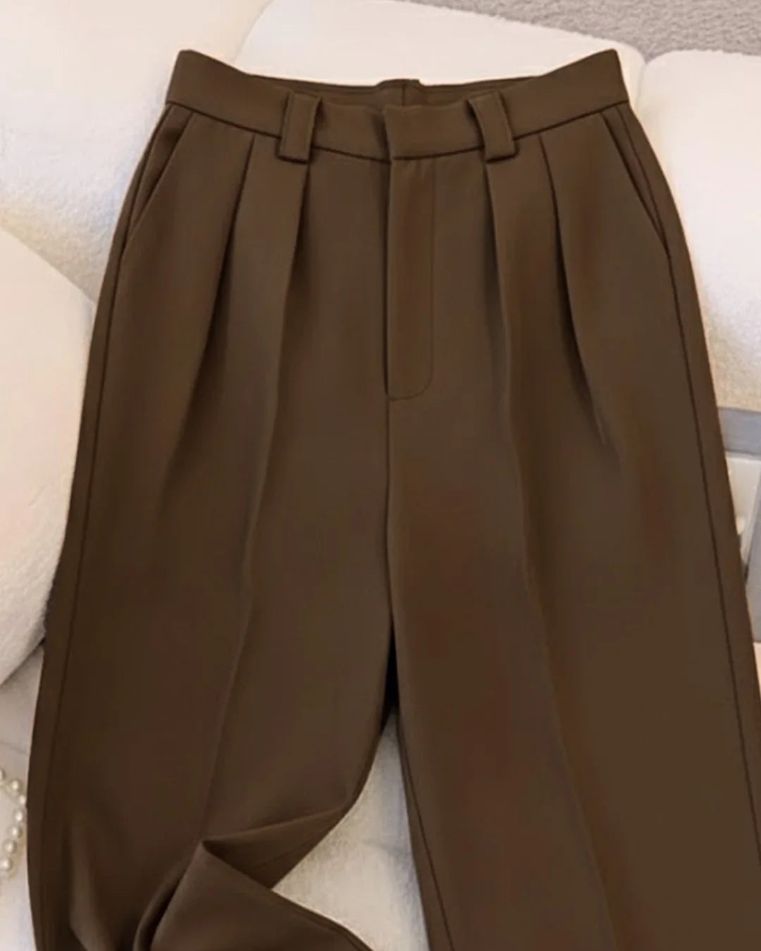 High-Waisted Wide-Leg Tailored Trousers in Brown