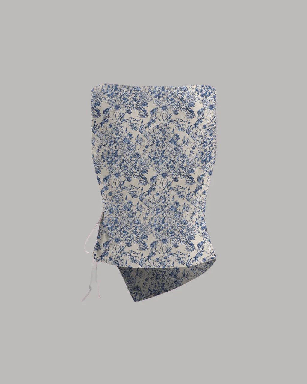 Boat Neck Asymmetrical Hem Floral Sleeveless Top in Blue