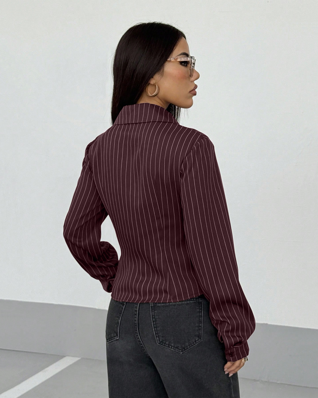 Retro Fitted Striped Shirt Top In Wine