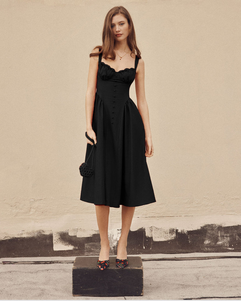 Sweetheart Neckline Ruffled Lace Up Flared Maxi Dress in Black