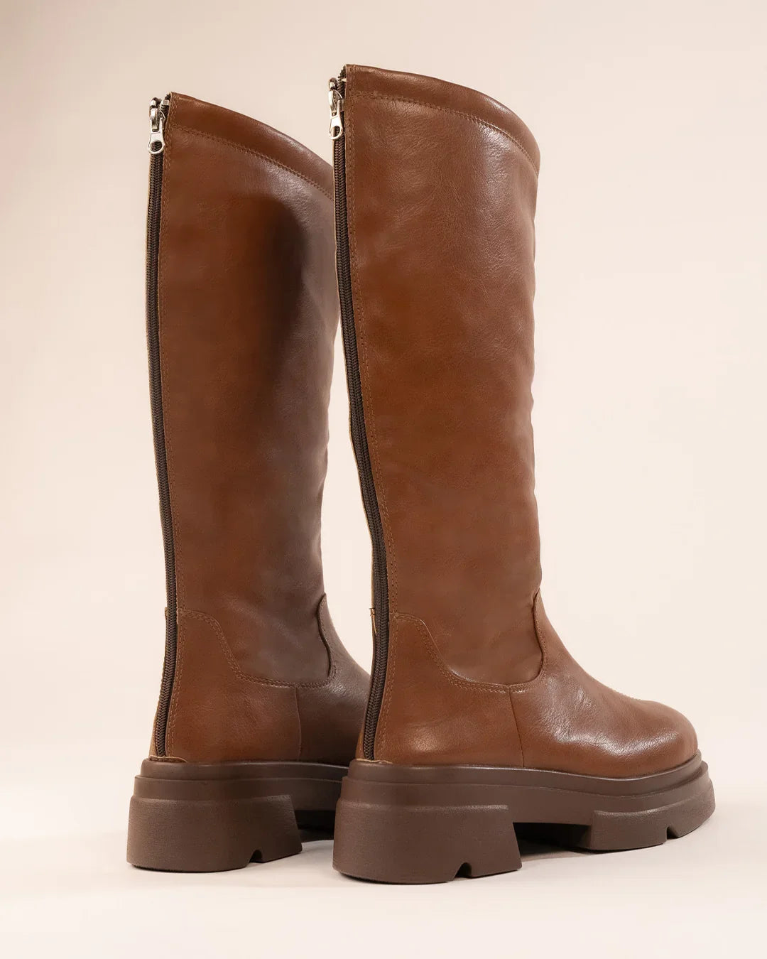 Slim Fit Solid Knee-High Heeled Boots in Mud Brown
