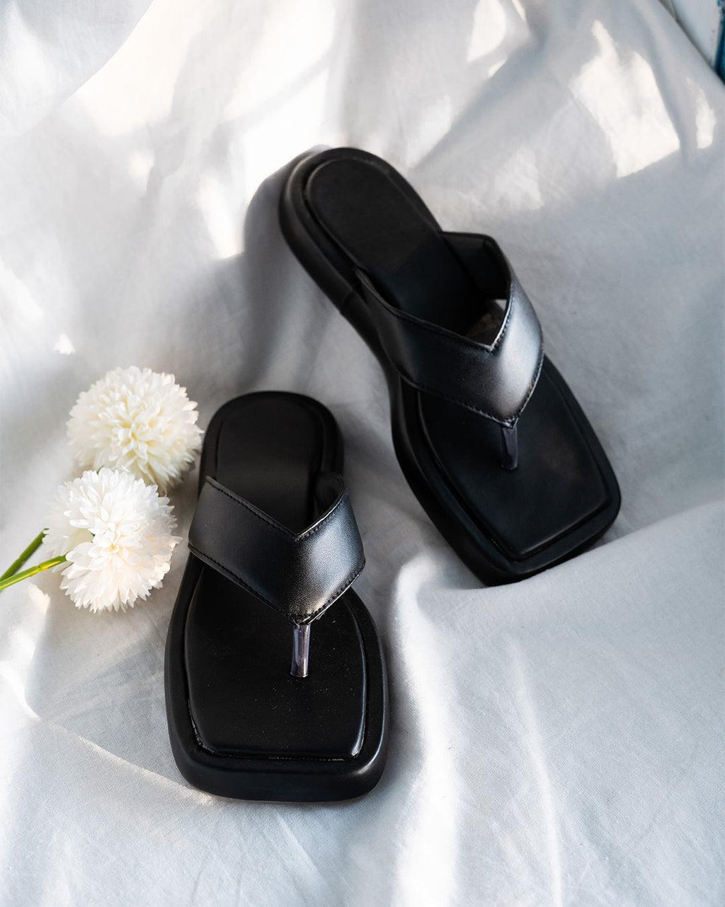 Y2K minimal black slip on flatform
