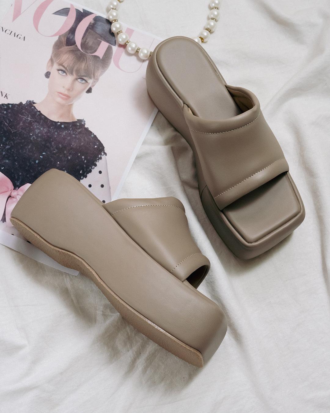 Vintage Vibe city girl mocha Platforms