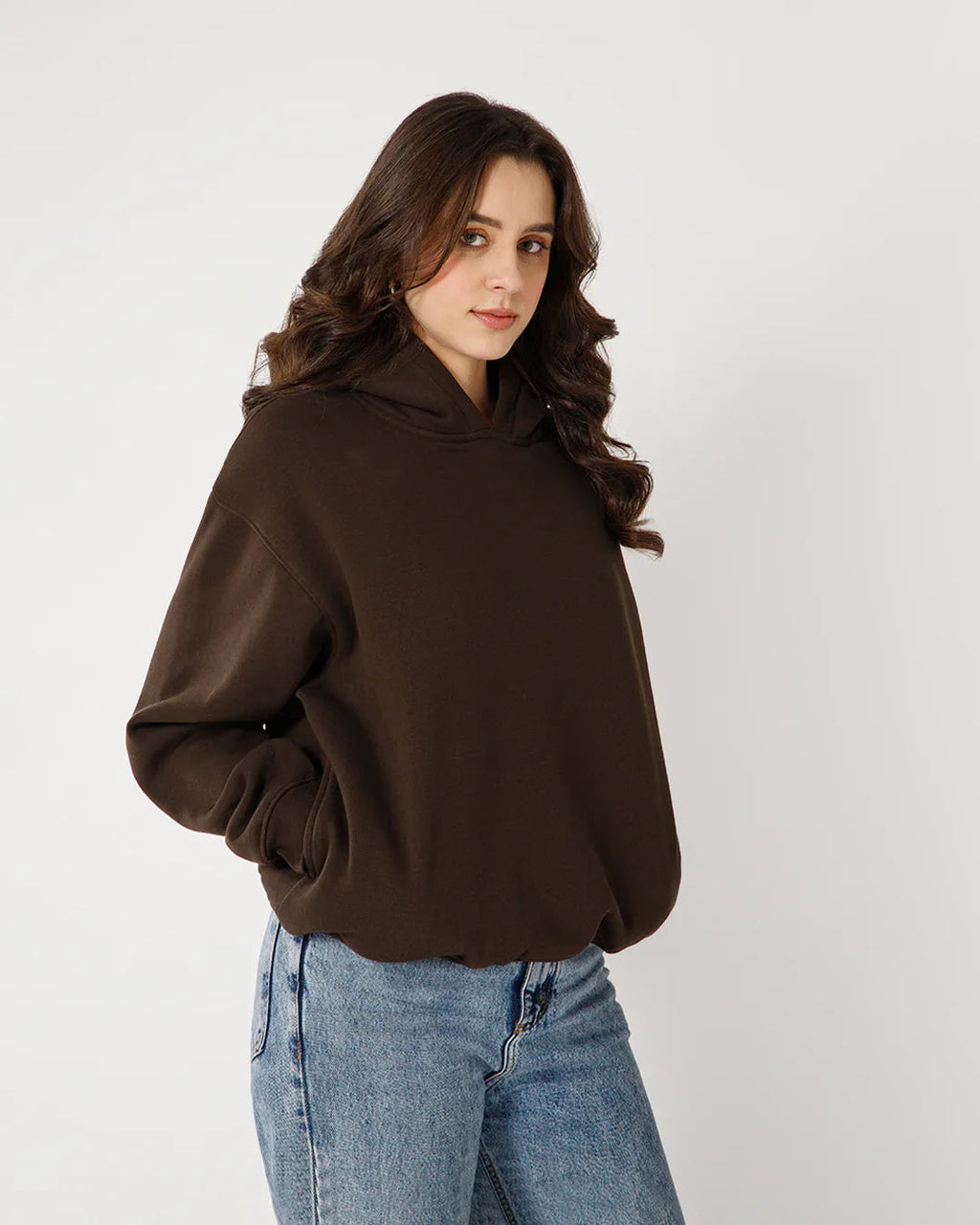 Womens Solid Drawstring Full Sleeve Hoodie in Coffee