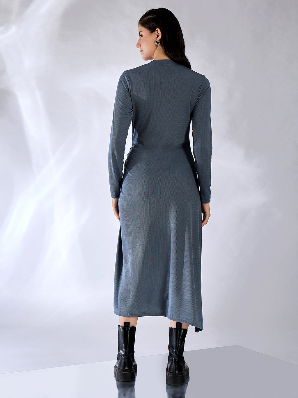 Stretchable Ruched Tie-up Midi Dress
