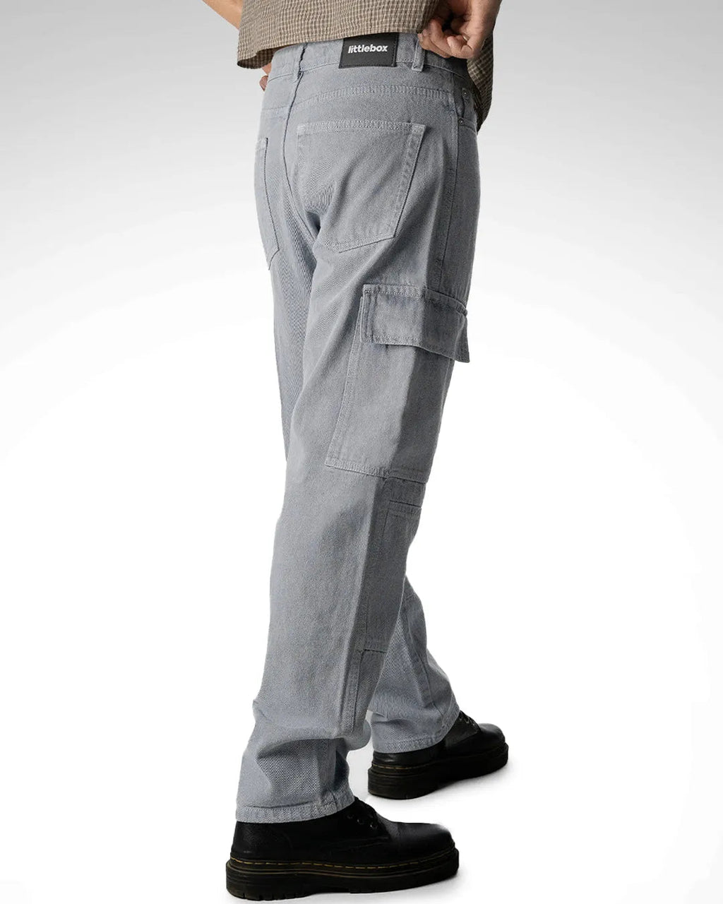 Men Regular Mid Rise Grey Jeans
