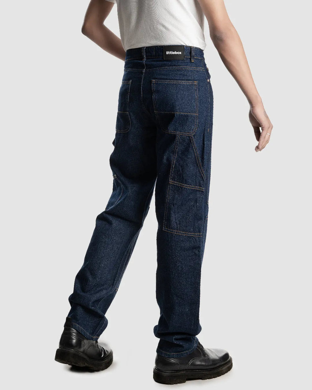Men Smart Slim Fit Mid Rise Clean Look Jeans