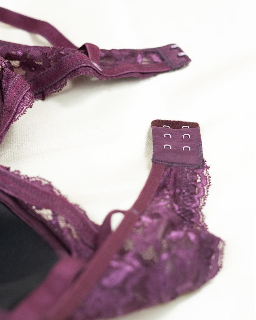 Set : Lace Trim Push Up Lingerie Bra and Panty