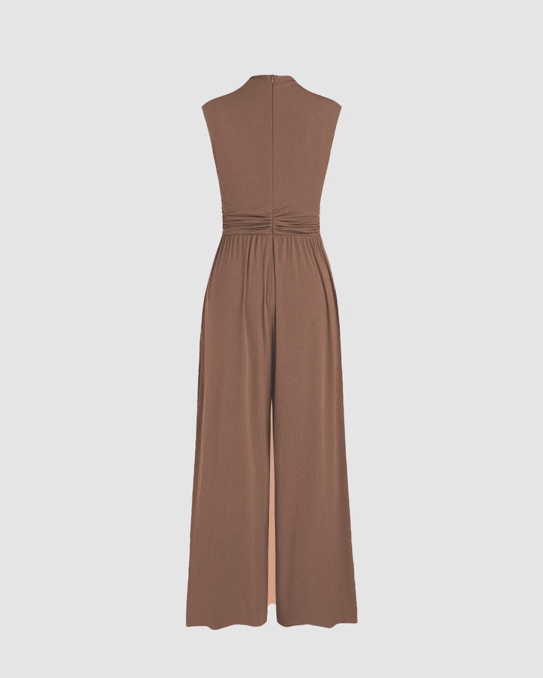 Round Neckline Solid Pleated Jumpsuit In Brown