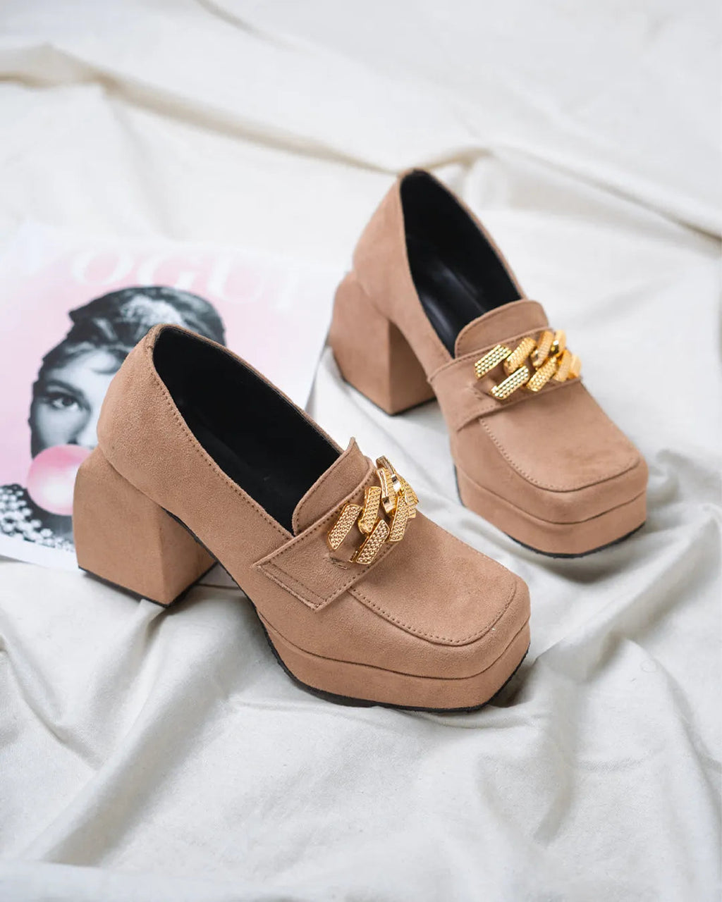 Rose Color Chain Detail Platform Shoes