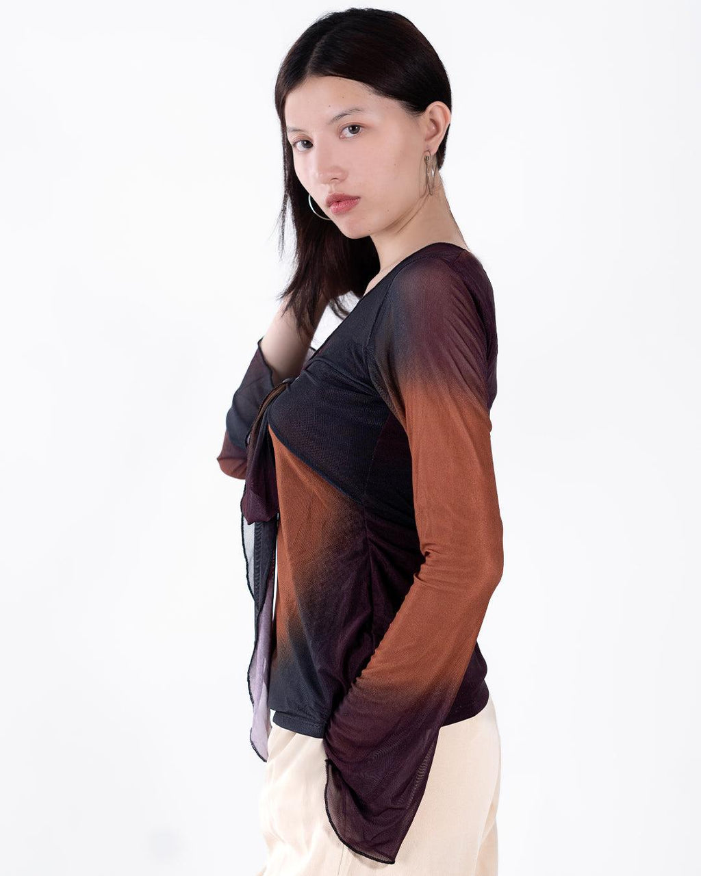 V Neck Front Knot Printed Mesh Flare Long Sleeve Top