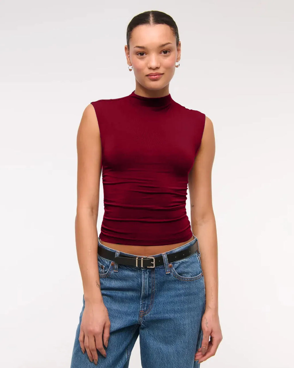 Sleeveless Mock Neck Ruched Fitted Top In Burgundy