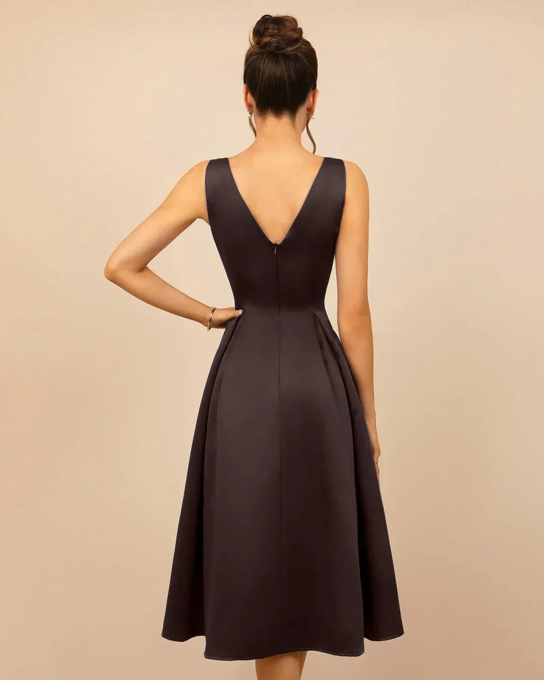Sleeveless Round Neck Flared Midi Dress in Coffee