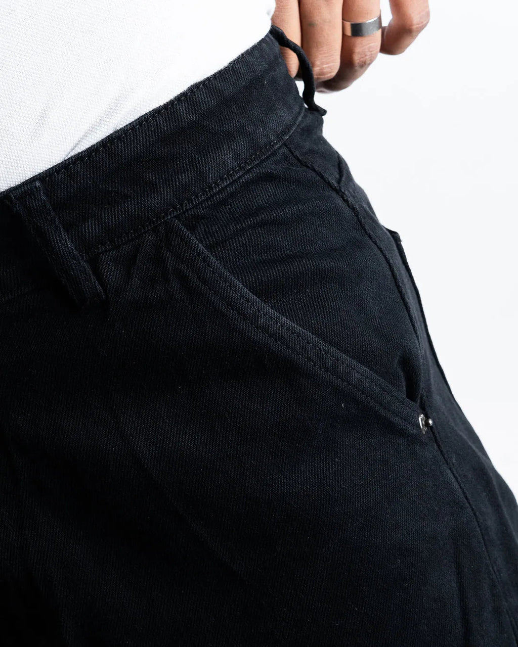 Men High-Rise Low Distress Black Cargo Jeans
