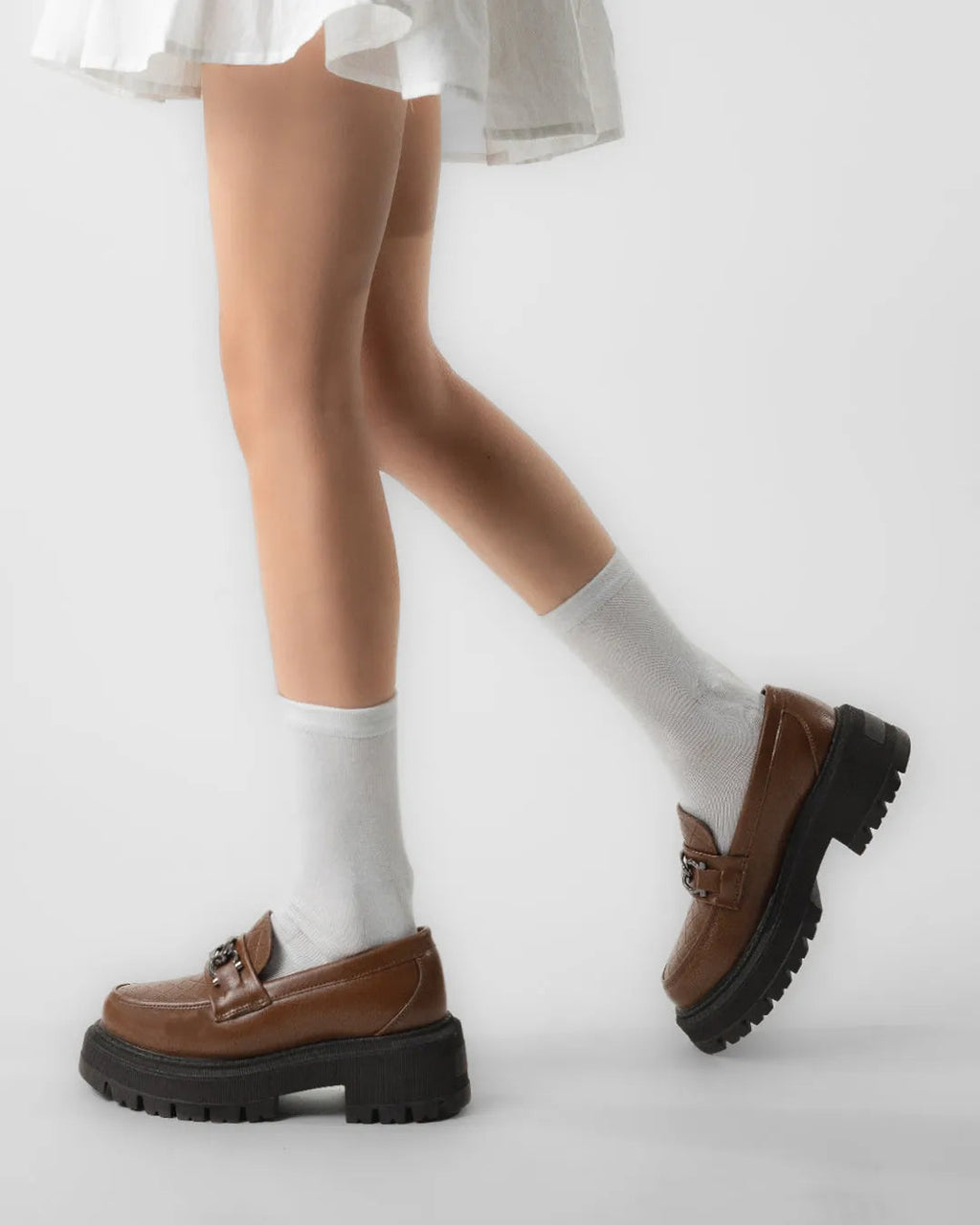 Round Toe Chunky Loafers With Silver Chain
