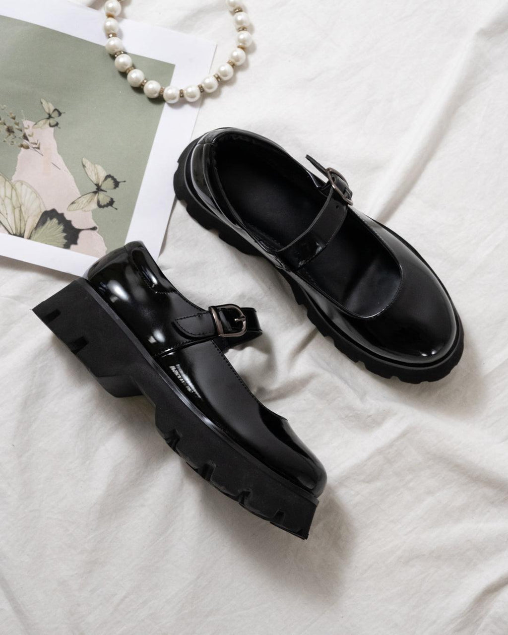 Black Buckle Shoes with Chunky Platform