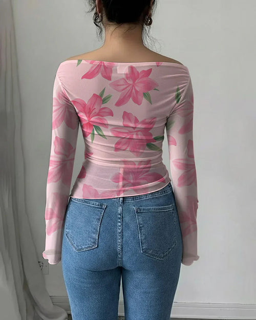 Boat Neck Floral Print Slim Fit Asymmetrical Hem Full Sleeve Top in Pink