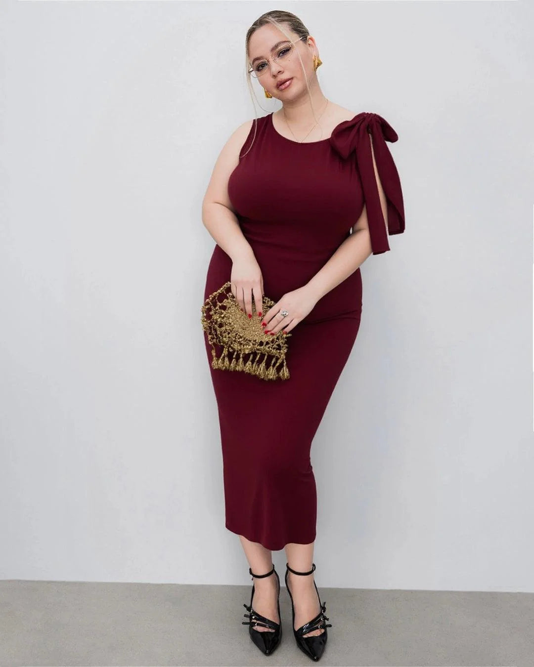 Boat Neck Solid Bowknot Maxi Dress Curve & Plus In Maroon