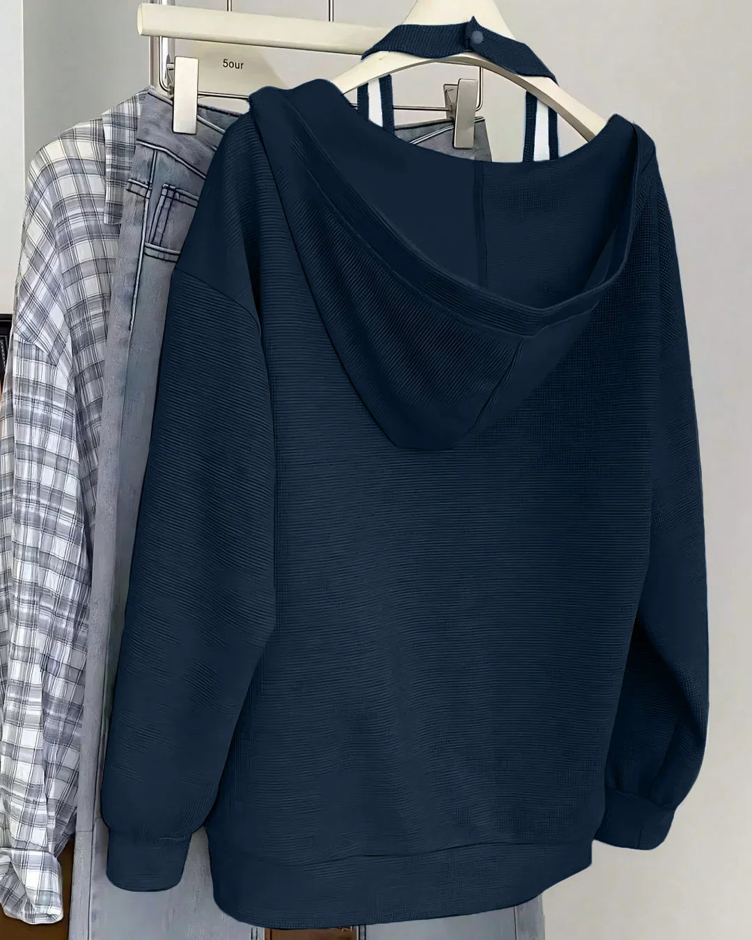 Casual V-Neck Relaxed Fit Full Sleeve Sweatshirt in Blue