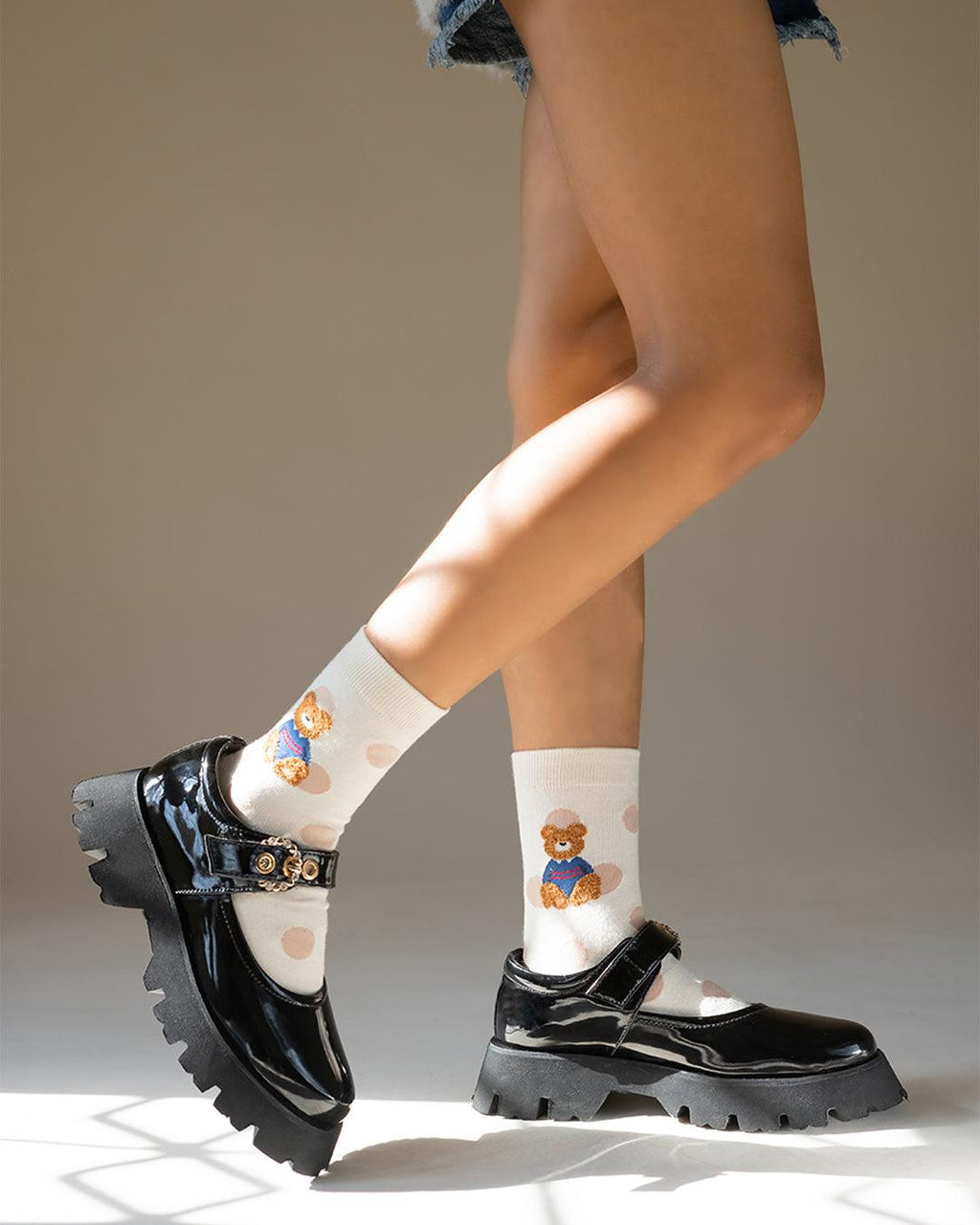 Chunky Platform Shoes with Cute Buckle Detail