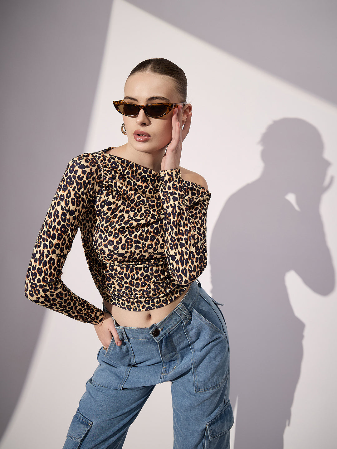 Stretchable Asymmetrical Ruched Top - Pinkkup