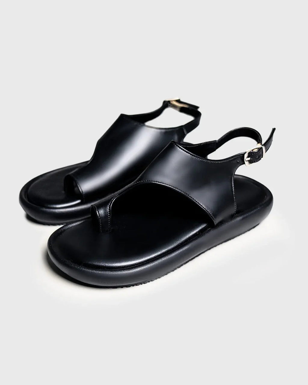 Women Black Toe Ring Flatforms