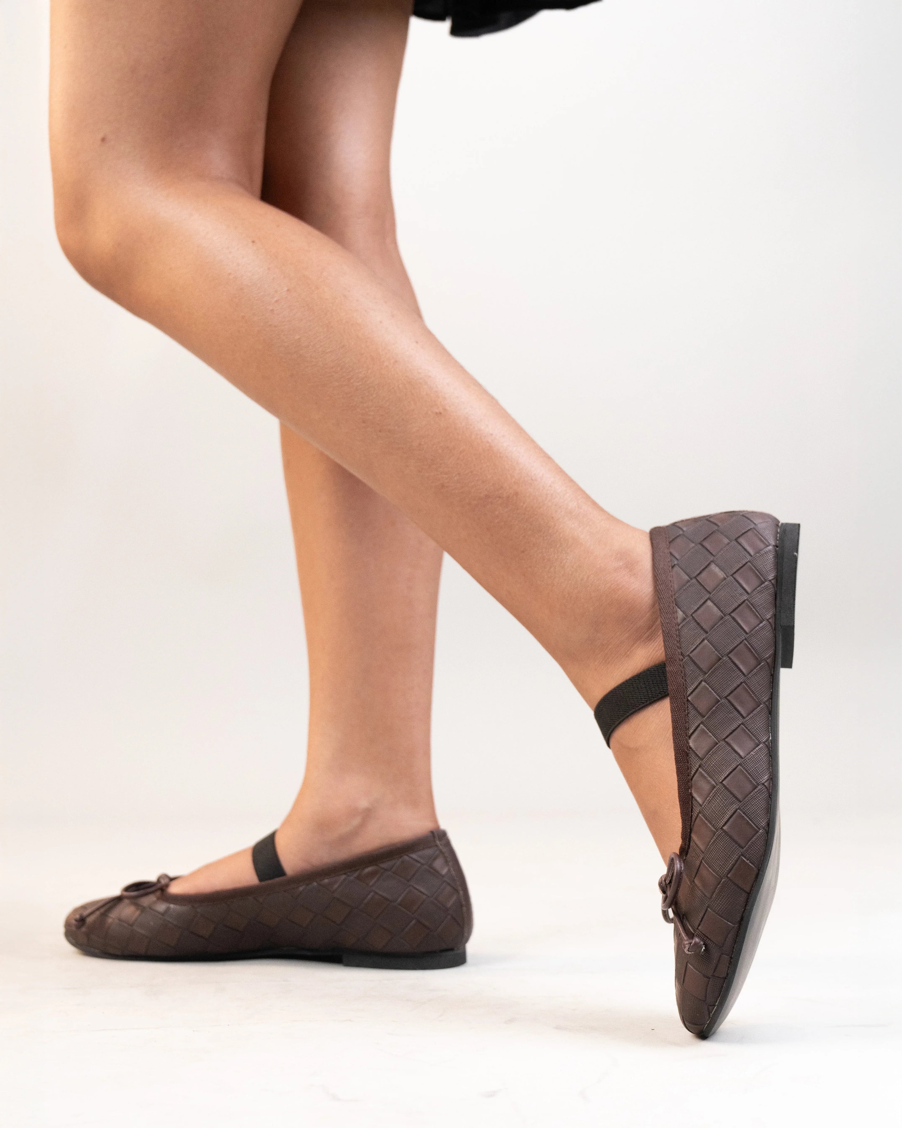 Mary Jane Cute Bow Round Toe Woven Ballerinas In Brown