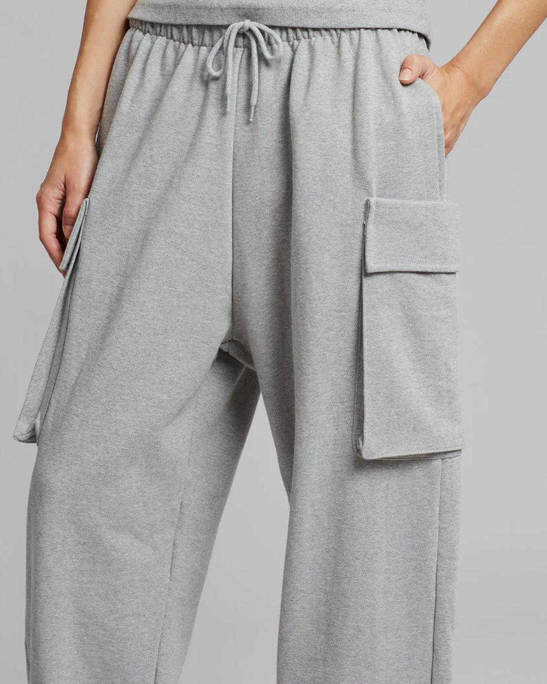 High Waist Wide Balloon Fit Cargo Pants In +