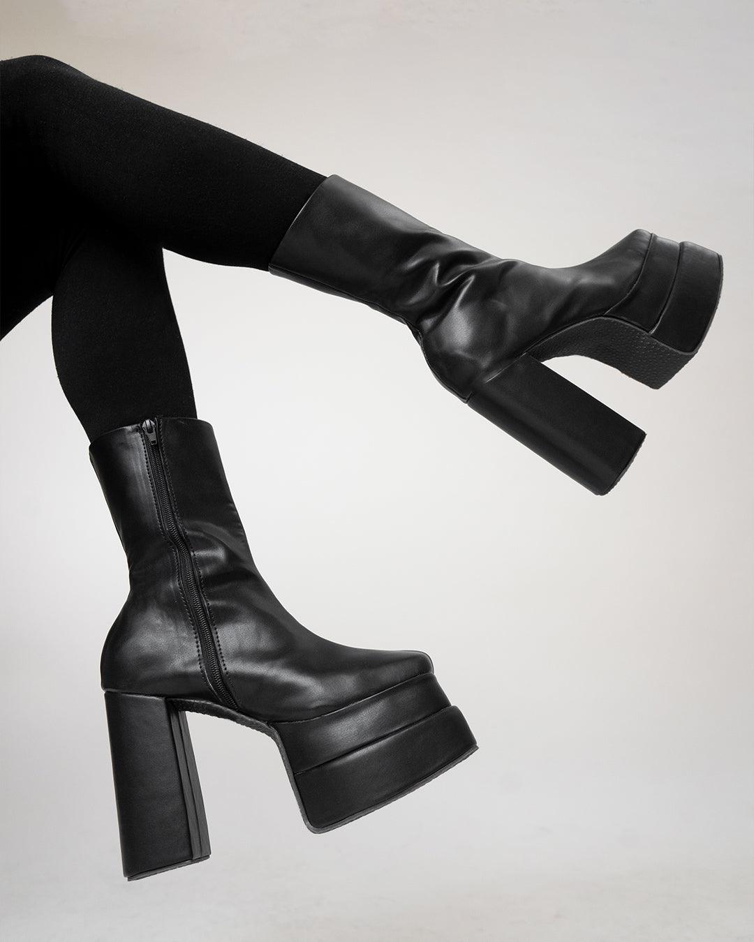 High Heel Platform Boots in Black