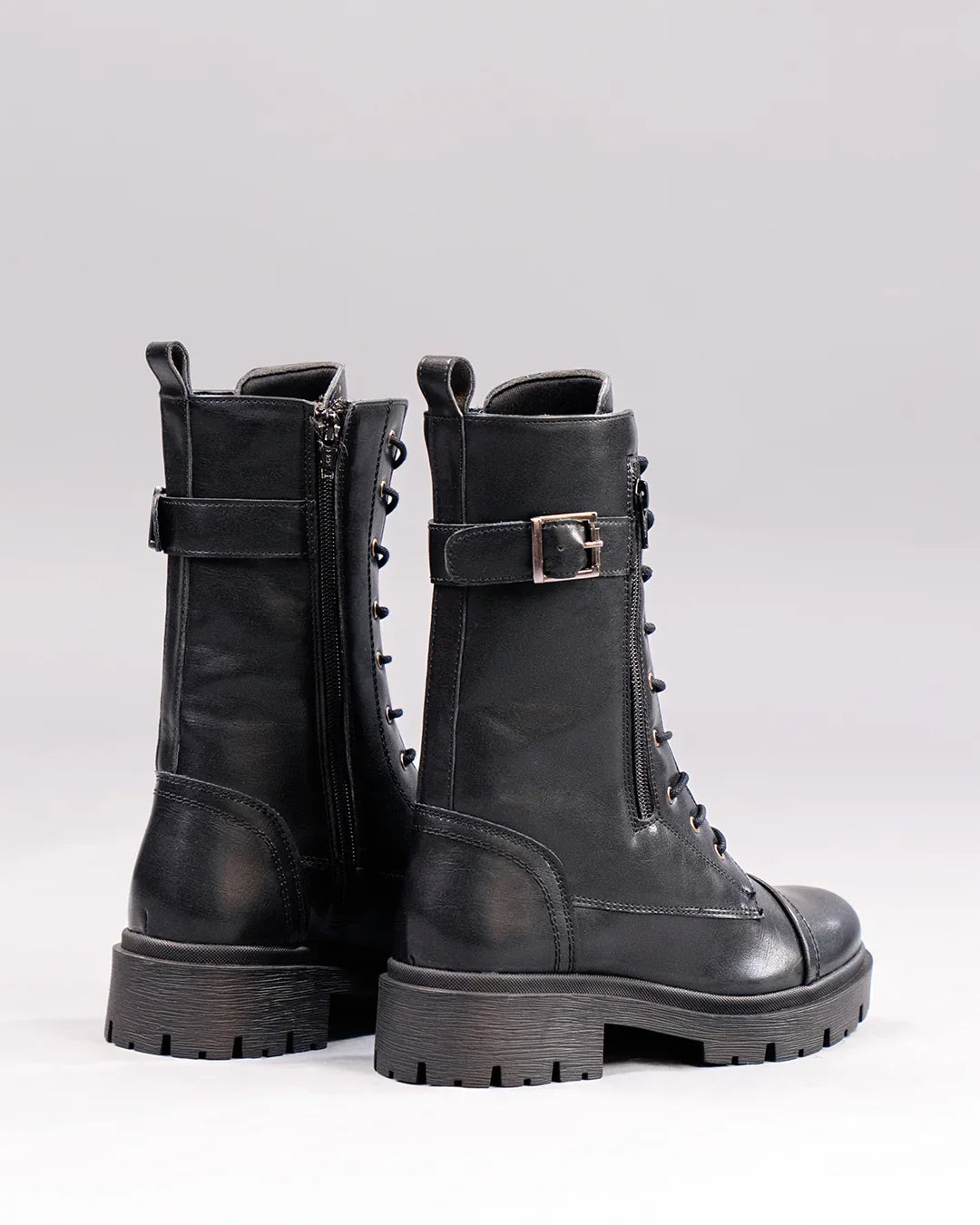Lace-Up Slim Fit Solid Chunky Sole Mid-Calf Boots in Black