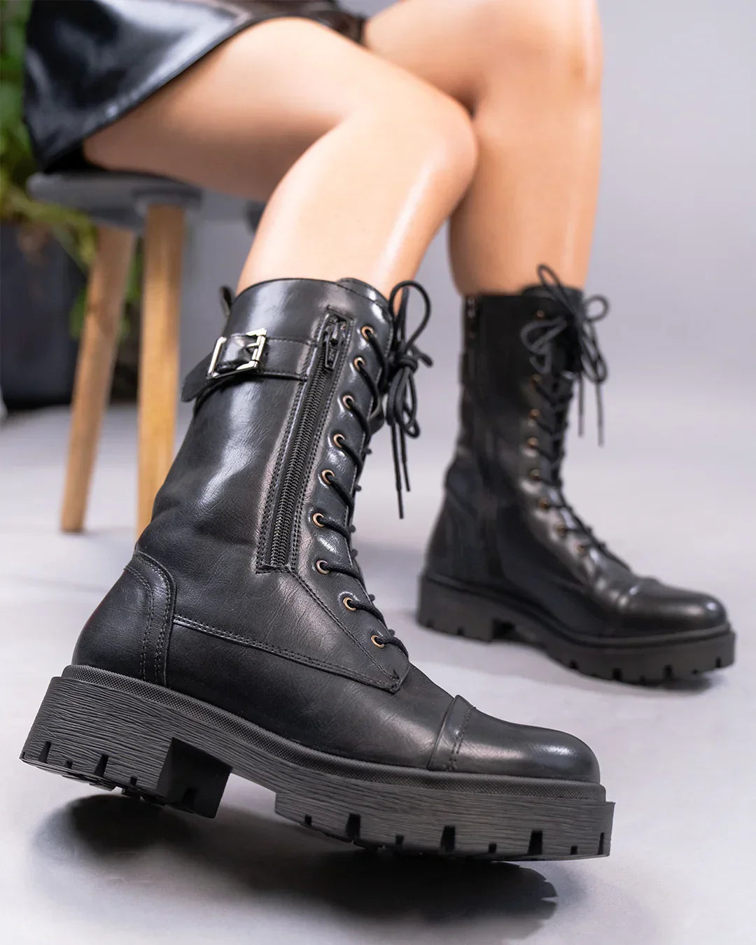 Lace-Up Slim Fit Solid Chunky Sole Mid-Calf Boots in Black