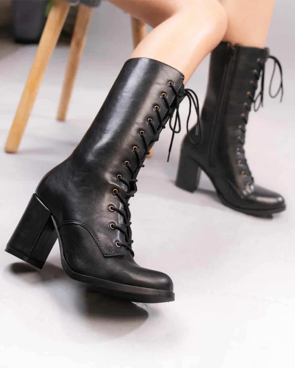 Lace-Up Slim Fit Solid Knee-High Block Heel Boots in Black
