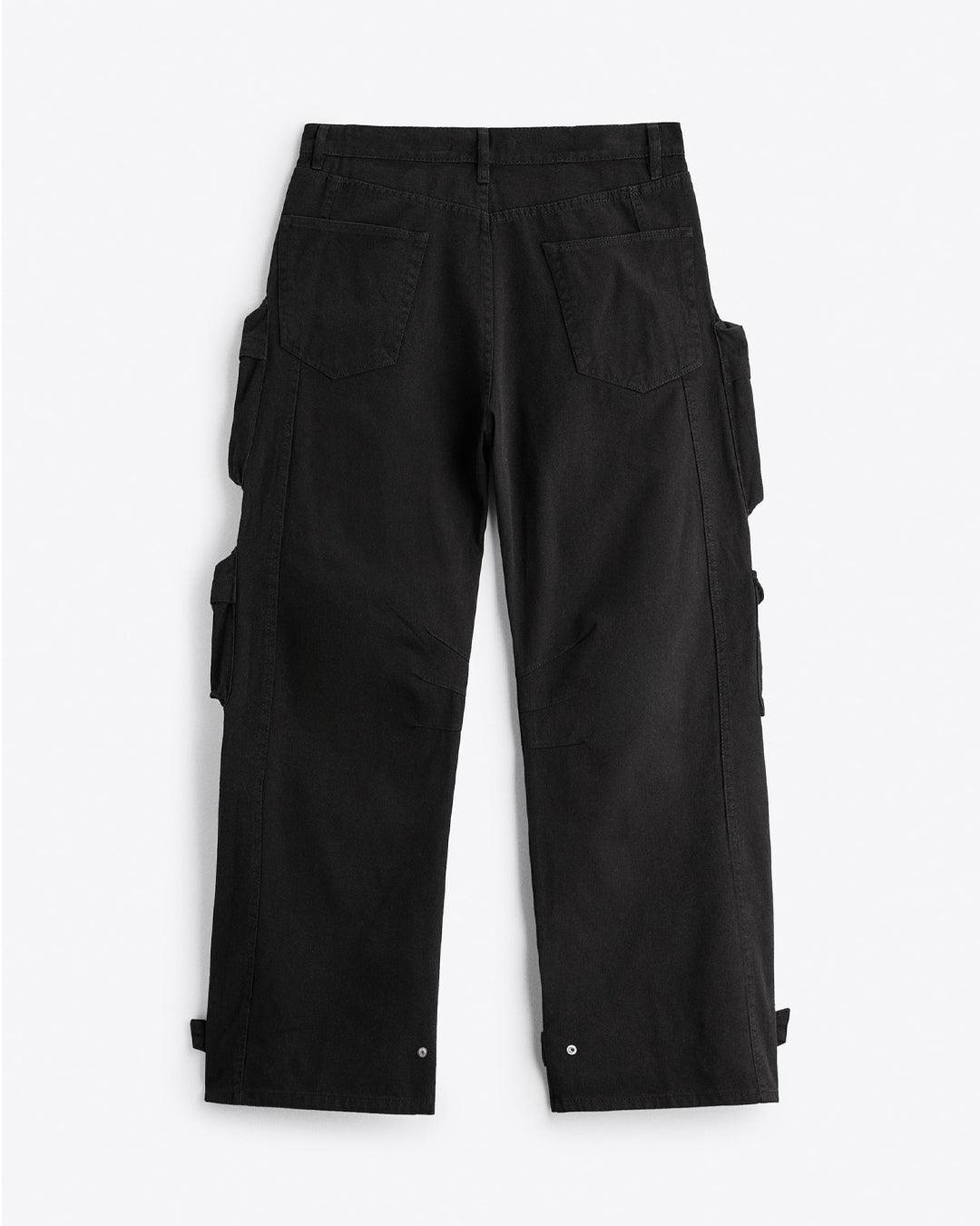 Men Black Cargo Trouser With Utility Pockets Baggy pants