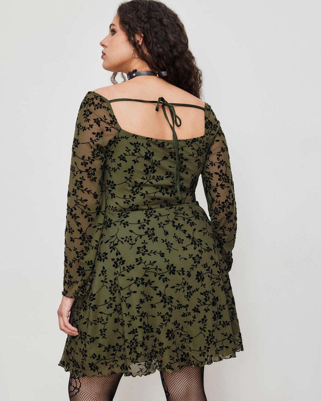 Mesh Sweetheart Neckline Floral Knotted Mini Dress Curve & Plus