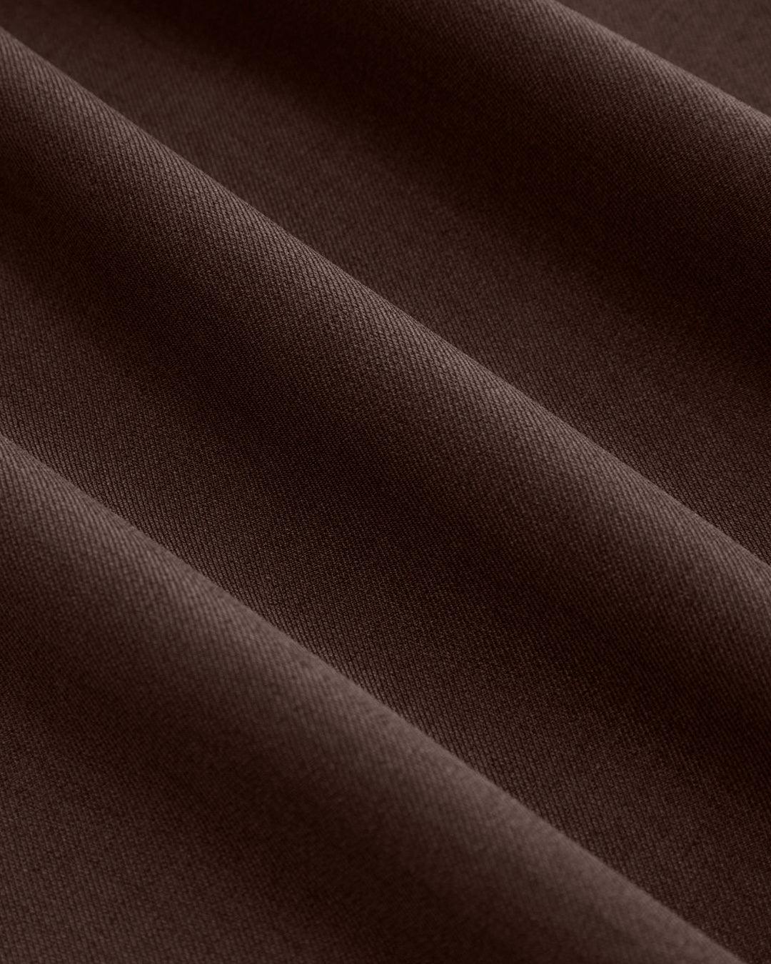 Mid Rise Solid Pocket Straight Leg Trousers In Coco Brown